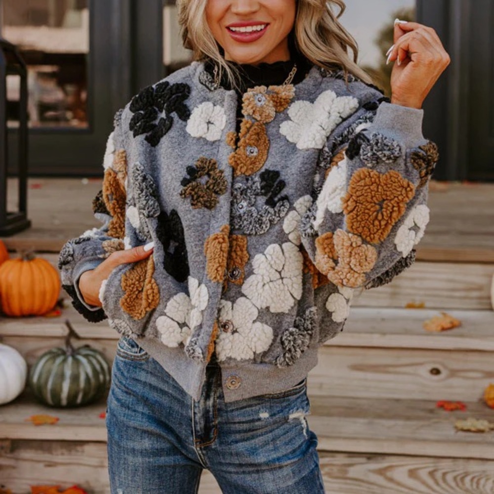 Stylish Women's Multicolor Floral Bomber Sweater XL